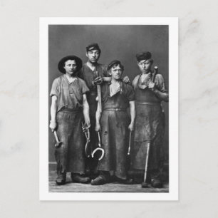 Postal Cuatro herreros jóvenes - Foto de la época 1881