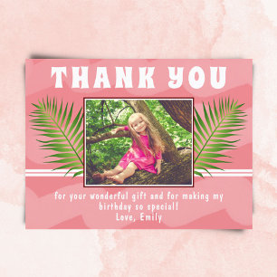 Postal Cumpleaños de niña con foto de hoja tropical de ac