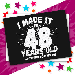 Postal Cumpleaños divertido número 48 con sarcasmo y meme