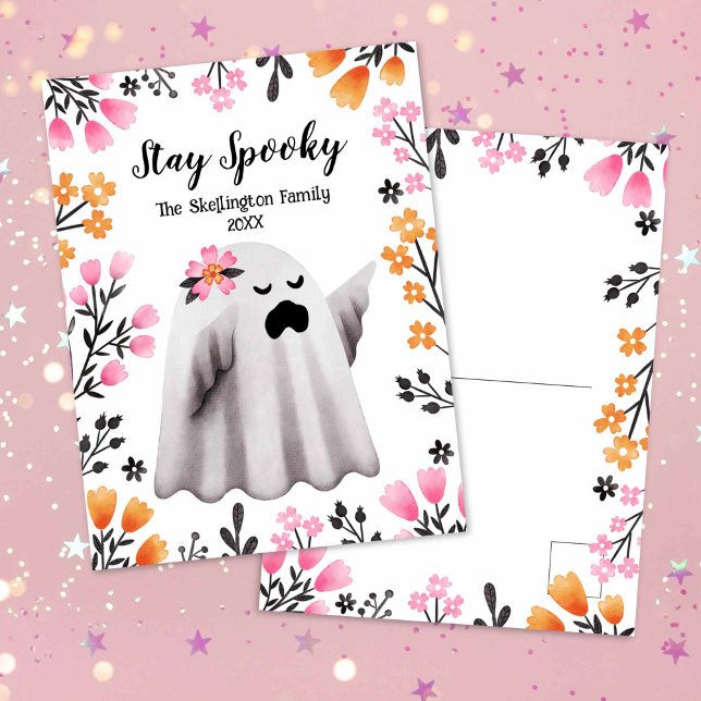Postal Cuta estancia fantasma Spooky Halloween (Cute Ghost Stay Spooky Halloween Postcard)