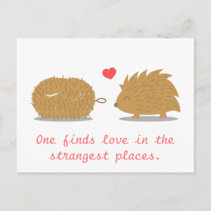 Postal Cute Hedgehog encuentra su verdadero amor en un pi
