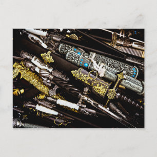 Postal Dagas, sucios y sabers