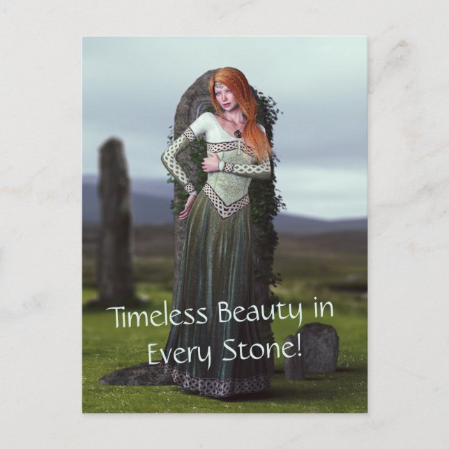 Postal Dama celta posando frente a antiguas piedras (Anverso)