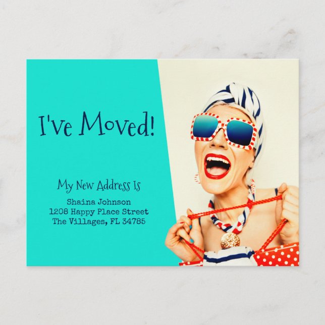 Postal Dama de playa divertida que me he mudado (Anverso)