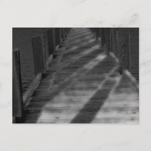 Postal Dark Pier Postcrad (Anverso)