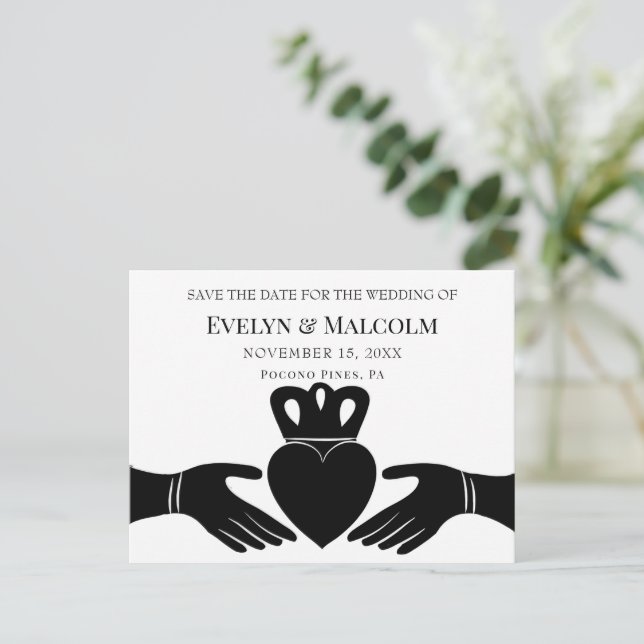Postal De Anuncios Anillo Claddagh Irlandés STD Save the Date Boda (Anverso de pie)