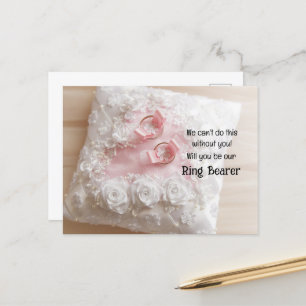 Postal De Anuncios Anillos de oro en una almohada de satén Portador d