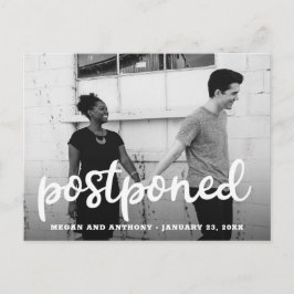 Postal De Anuncios Aplazamiento de Boda con Foto y Letra Moderna Grue