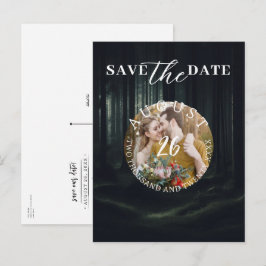 Postal De Anuncios Árboles del bosque oscuro y sombrío al crepúsculo