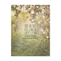 Árboles naturales y luces de cuerdas rústicas salv