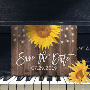 Postal De Anuncios Boda de granero rústico de girasol salva la fecha