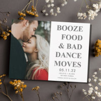 Booze, comida, mala danza se muda gracioso salva l