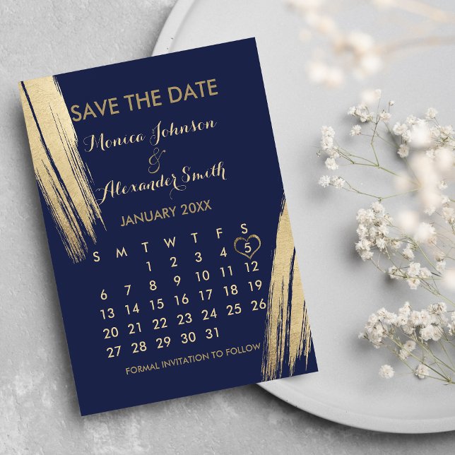 Postal De Anuncios Calendario de brochas de oro azul de la marina Gua (Navy Blue Gold Brushstrokes Calendar Save the Date Announcement )
