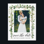 Postal De Anuncios Caligrafía Botánico Guardar Fecha Marco de Madera<br><div class="desc">Caligrafía Moderna Script,  Botánico Aquarela Hojas de Eucalipto Verdes,  Marco de Madera,  Anuncio de Compromiso Guardar Fecha Tarjeta Postal con Foto de Pareja</div>
