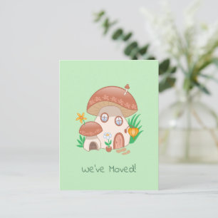 Postal De Anuncios Caprichosa Casa de Hongo de Hada Nos Mudamos Verde