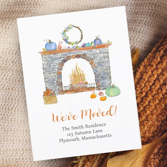 Postal De Anuncios Chimenea de otoño, calabazas, pulverización de esp (Announce your move with the inviting charm of an autumn fireplace.)
