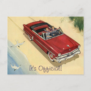 Postal De Anuncios Coche convertible rojo vintage en la playa Guarda