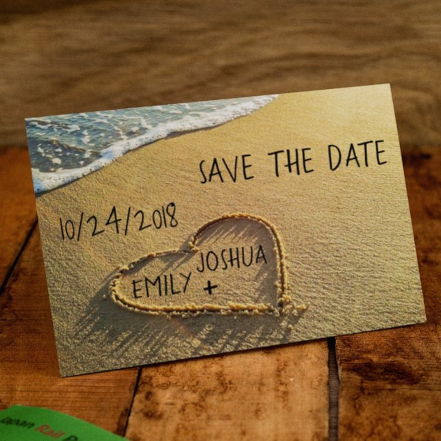 Postal De Anuncios Corazón en la orilla de la playa (Subido por el creador)