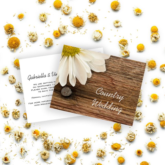 Postal De Anuncios Daisy y Barn Wood Country Wedding Salven la fecha (Subido por el creador)