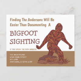 Postal De Anuncios Dirección divertida linda que camina de Bigfoot