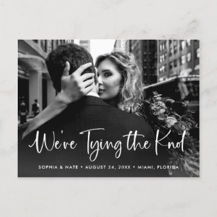 Postal De Anuncios Dos Fotos   Letra Blanca Atando el Nudo