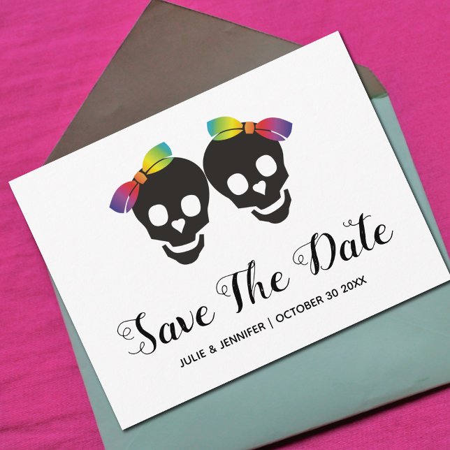 Postal De Anuncios Dos novias calaveras, Save the Date lésbico de con (Subido por el creador)
