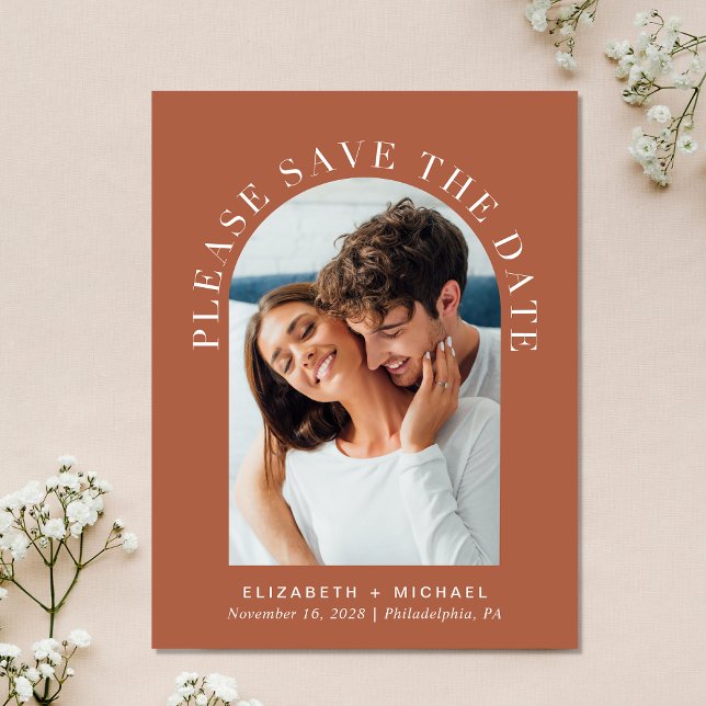 Postal De Anuncios Elegante Arco Fotográfico Terracota Guardar La Fec (Celebrate your love story with a save the date showcasing your photo in an elegant arch frame)