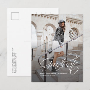 Postal De Anuncios Elegante Foto de Graduación con Letra a Mano Moder