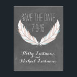 Postal De Anuncios Feathers   Chalkboard Wedding Save The Date<br><div class="desc">Una boda salva la postal de fecha con un ilustracion de plumas. El fondo está inspirado en la pizarra. Personalice el texto.</div>