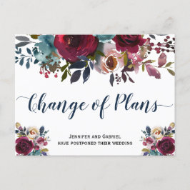 Postal De Anuncios Fecha de la boda pospuesta Burgundy Navy Floral
