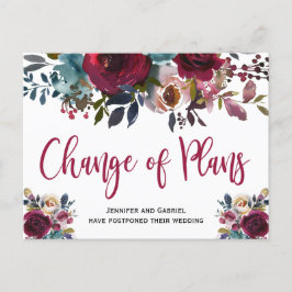 Postal De Anuncios Fecha de la boda pospuesta Burgundy Navy Floral