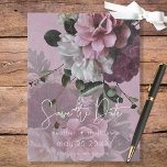 Postal De Anuncios Floral blanca y rosa moderna salva la fecha<br><div class="desc">El diseño de esta postal es moderno y romántico,  con un bonito fondo de color rosa malva polvoriento y ahumado salpicado de plata. Un bonito blanco tridimensional,  rosa polvoriento y un spray de flores de vino marrón con vegetación aporta un toque final. Creado por Simply Farmhouse Press.</div>