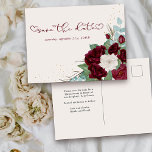 Postal De Anuncios Floral rojo borgoña y Rosa de marfil salvan la fec<br><div class="desc">Floral Guardar la postal de fecha al personalizar para cualquier ocasión. El diseño tiene rosas de color rojo burdeos y marfil con confeti de oro, follaje y hojas de eucalipto. Salven la fecha con las letras de la mano con el amor el corazón florece. La plantilla está configurada para que...</div>