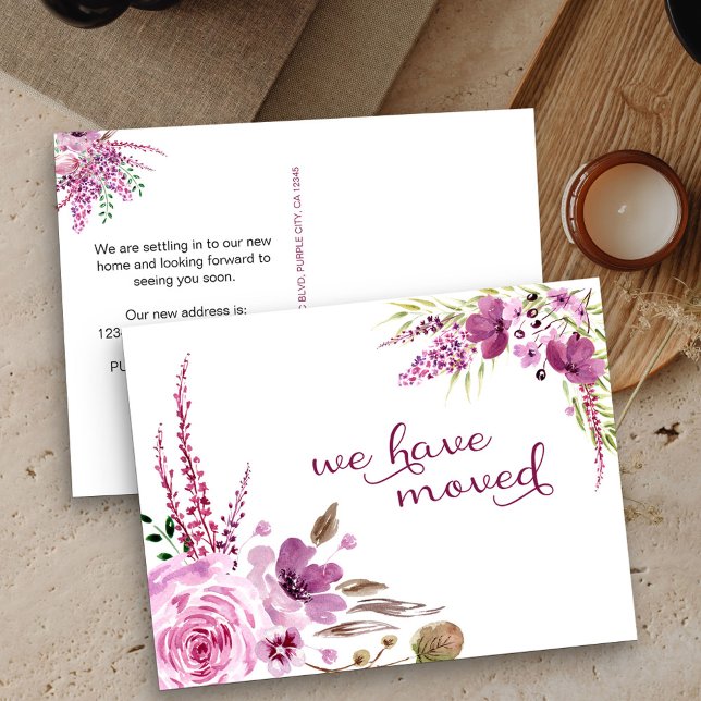 Postal De Anuncios Flores de lavanda y Lilac que hemos movido (New Address postcard with pretty purple flowers)