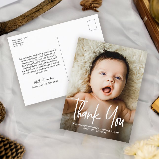 Postal De Anuncios Foto de bebé Letra a mano Gracias Nacimiento moder (Bestseller Baby Shower photo thank you handlettering script birth announcement postcard)