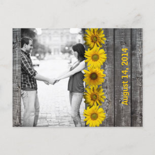 Postal De Anuncios Foto de girasoles amarillos en madera gris para gu
