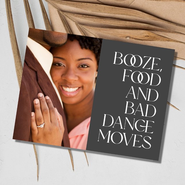 Postal De Anuncios Funny presupuesto moderno de Boda de fotografía sa (Funny Modern Photo Wedding Budget Save the Date Postcard)