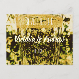 Postal De Anuncios Golden Sparkling Wine Glass Save the Date Postcard
