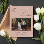 Postal De Anuncios Graciosa foto de Boda de pasteles gratis salve la<br><div class="desc">Esta divertida tarjeta postal Free Cake y una foto Boda Save the Date es perfecta para parejas que creen que la risa es la mejor manera de iniciar su viaje boda. Capturando la esencia de alegría y capricho, esta postal contiene un mensaje delicioso que seguramente traerá sonrisas: "Torta gratis y...</div>