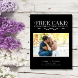Postal De Anuncios Graciosa foto de Boda de pasteles gratis salve la<br><div class="desc">Presentamos nuestra linda y encantadora y divertida foto de Boda de pasteles gratis Save the Date postcard! Perfecto para parejas que creen que la risa es la mejor manera de iniciar su viaje boda. Capturando la esencia de alegría y capricho, esta postal contiene un mensaje delicioso que seguramente traerá sonrisas:...</div>