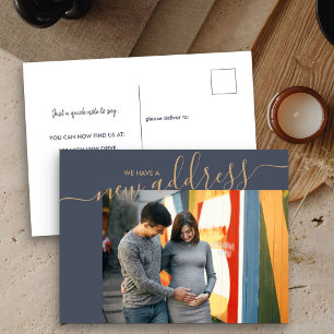 Postal De Anuncios Guión de nueva dirección Foto elegante en movimien