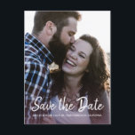 Postal De Anuncios Guión elegante Guardar la foto del compromiso de f<br><div class="desc">Esta moda permite guardar la postal de fecha con un guión elegante y una tipografía moderna. Usted puede fácilmente personalizar esto guardar la tarjeta de fecha con sus próximos detalles del boda y su foto de compromiso. La foto es de color morado. Si necesita ayuda o elementos coincidentes, por favor...</div>