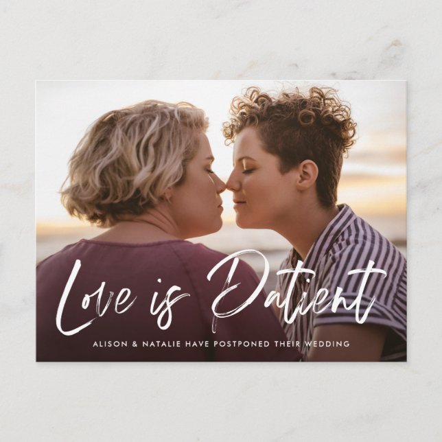 Postal De Anuncios Letras Cepilladas El amor es paciencia aplazamient (Anverso)