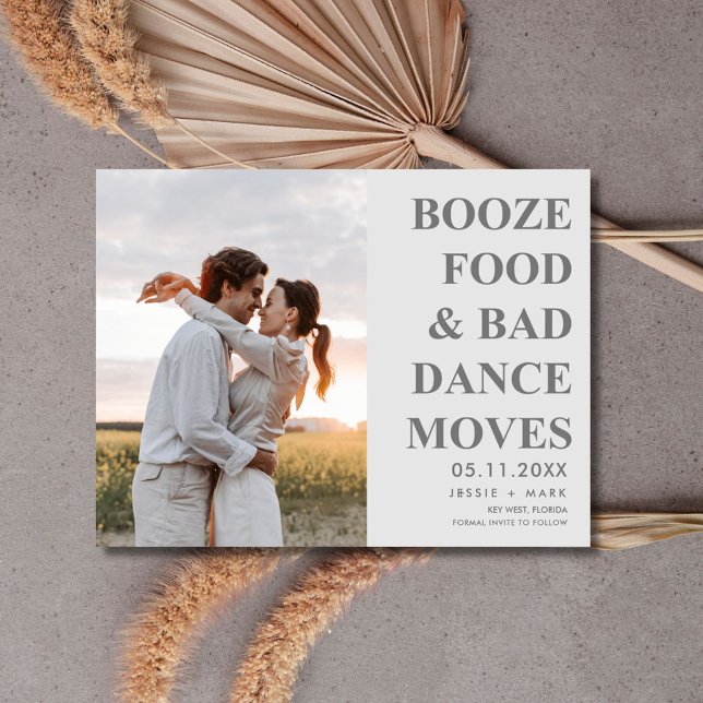 Postal De Anuncios Mala danza se mueve boda graciosa Salven la fecha (Bad Dance Moves Funny Wedding Save the Date Postcard)
