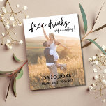 Postal De Anuncios Moderna foto sin bebida Boda Salvar la fecha<br><div class="desc">Foto moderna "bebidas gratis y un boda" salva las postales de citas para la divertida pareja que no puede esperar a celebrar con la familia y amigos en su boda. Hay un filtro opaco sobre la foto para ayudar a que el texto destaque mejor en esta invitación. Tu foto imprimirá...</div>