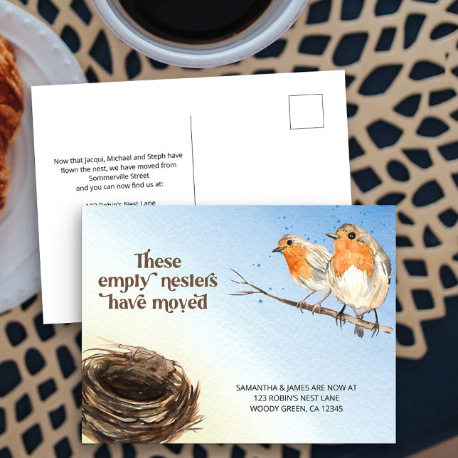 Postal De Anuncios Movimiento de acuarela de nido vacío (New Address postcard with two red robins and an empty nest)