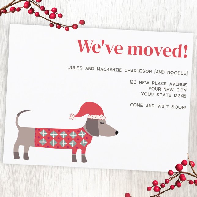 Postal De Anuncios Navidades de perros de Dachshund mudándose de Invi (Fun Dachshund Wiener Sausage dog Christmas change of address moving announcement postcard)