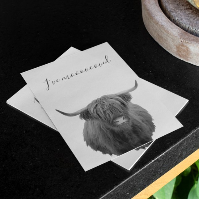 Postal De Anuncios New Home Moving Announcement Highland Cow (Subido por el creador)