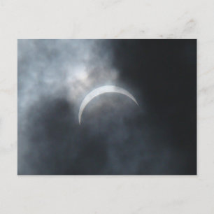 Postal De Anuncios Nubes de tormenta del eclipse espeluznante 2017