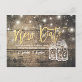 Postal De Anuncios Nuevo Boda de fecha postposición Mason Jar Wood Li